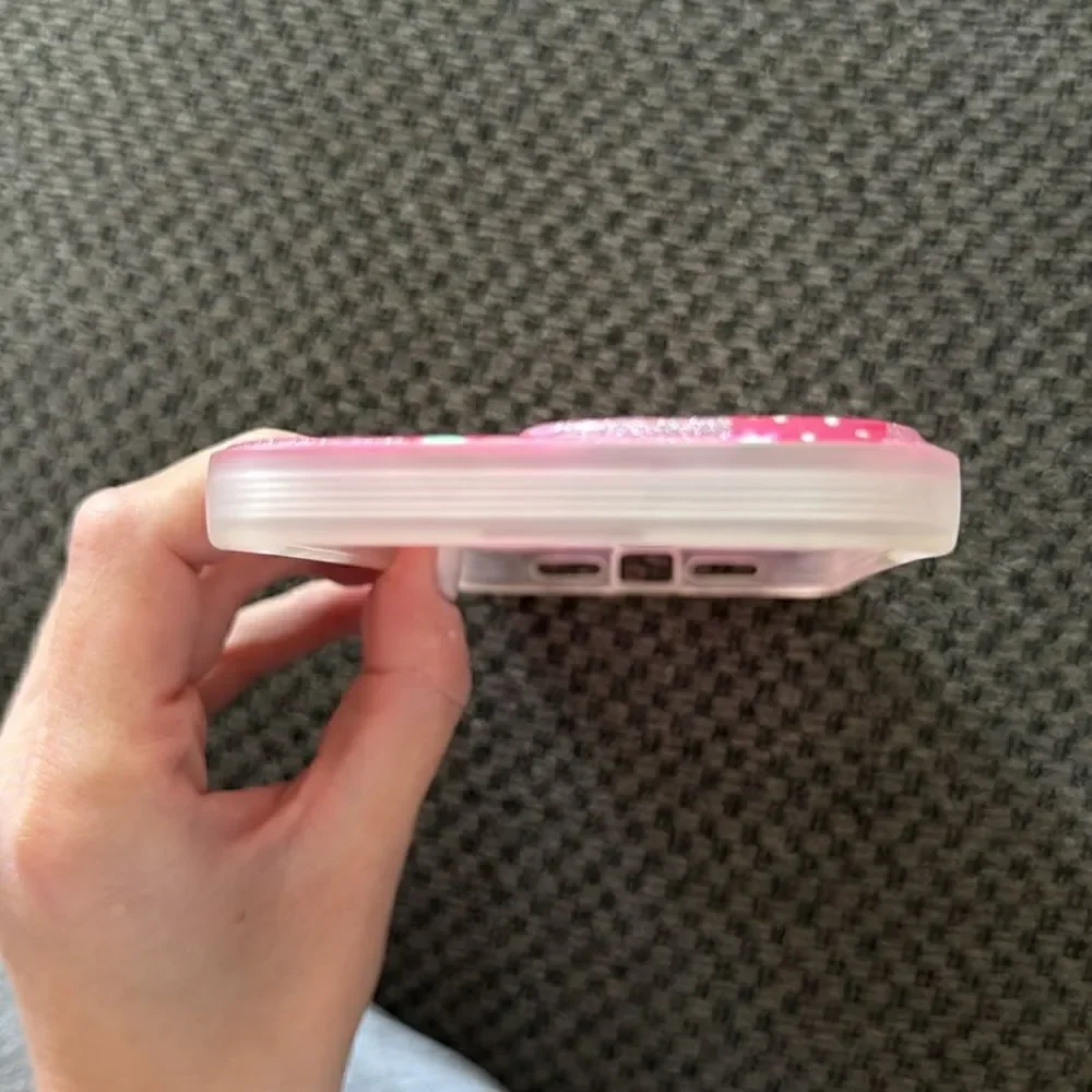 iPhone 15 pro max hello kitty sonix case